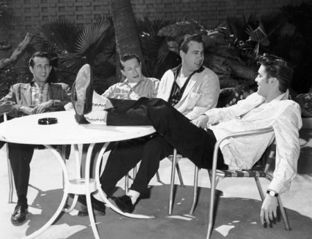 D.J. Fontana, Scotty Moore, Bill Black, Elvis Presley.